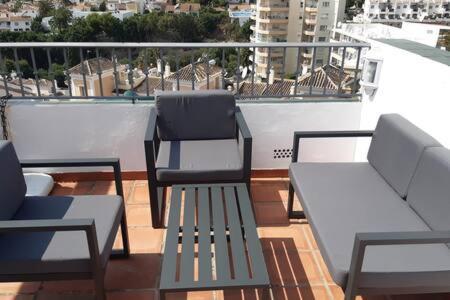 Amplio Apartamento Con Piscina Cerca De La Playa เนร์คา ภายนอก รูปภาพ
